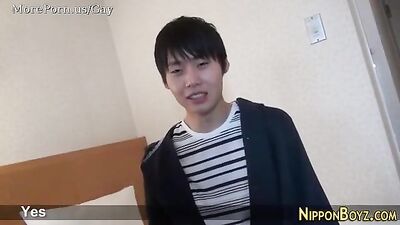 Gay Porn Twink Cumshot - Horny Bedroom Masturbation!