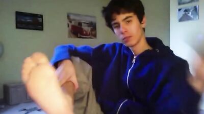 Young Chav Socks Fetish: Cute Feet Take Over!