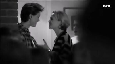 First Time Love: Isaks Gay Tube Debut!