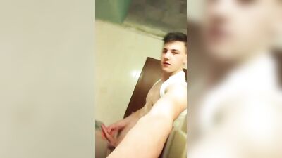 Gangbang Boy Jerking Gay Tube: Unleash Your Wildest Desires!