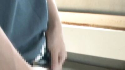 Gay Asian Porn: Pretty Teen Shunskes Public Piss Show