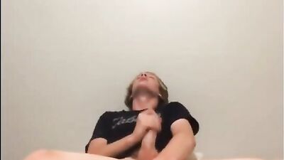 Twink Finger Fun Music Boy Porn: The Ultimate Gay Experience!