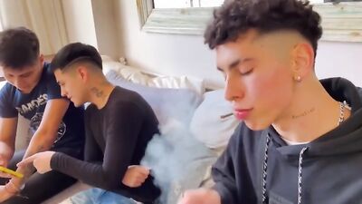 Impossibly Fucking Friends: Muscle Boys Bareback Group Sex!