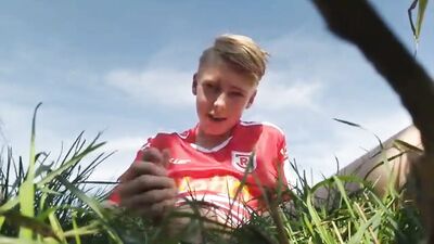 Outdoor Boys Cumshot - Blonde Masturbation! (190 characters)