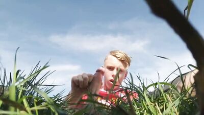 Outdoor Boys Cumshot - Blonde Masturbation! (190 characters)