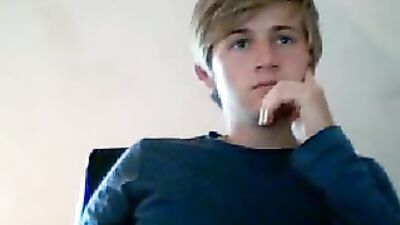 Cold Toes & Hot Bodies: Amateur Blond Boys Cum Shots!