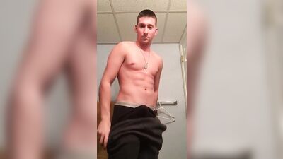 Kik Boy Brayden Unleashes His Gay Tube Desires!