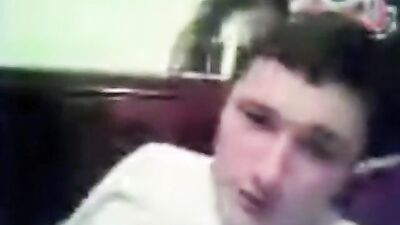 Gay Teen Web-Cam Handjob: Straight Friends Wanking on Porn