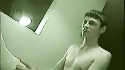 Young Amateurs Gay Cousins Webcam Porn - Action Bareback