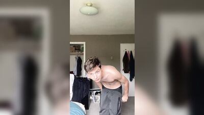 Beauty Boy Strips GayTube - Web-Cam Amateur Solo Porn Fun!