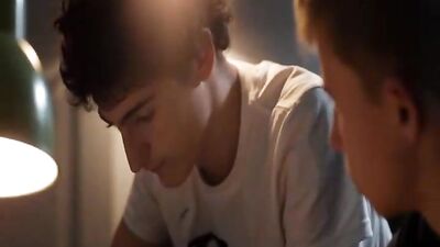 Gay Love Short-Film: Exploring Passion and Desire on the Tube!