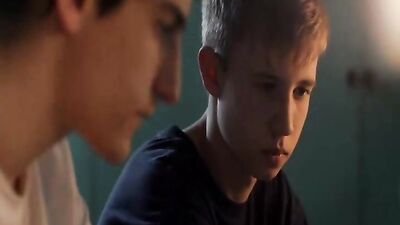 Gay Love Short-Film: Exploring Passion and Desire on the Tube!