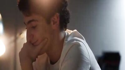 Gay Love Short-Film: Exploring Passion and Desire on the Tube!