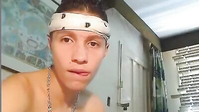Latino Cumshot Webcam Boy - Steaming Hot Porn Adventure!
