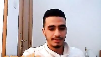 Exploring Gay Porn With Straight Guy On Cam Boys!