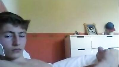 Gay Porn: Jerking Off with my Online Boys after Discussing Girls!