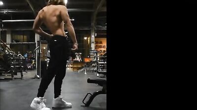 Blond Muscle God: The Ultimate Flexing Experience!