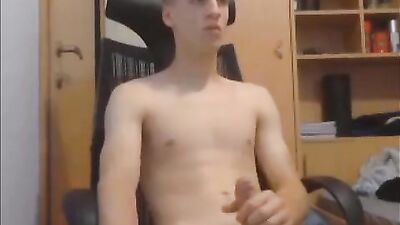 Gay Teen Masturbation: Amateur Cum Shots in His Bedroom