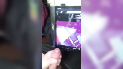 John on my screen boys: Cum Shots explosion!