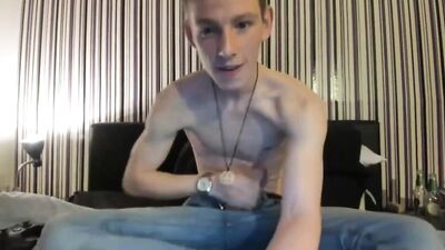Self-Sucking Gay Teen Porn Star Mr Big - An Amateur Voyeurs Dream Come True!