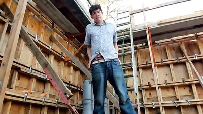 Construction Cuties: Twinks in Gay Porn Action!