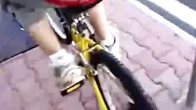 Mooning BMX Bike Moon - Fetish Fun zufall bmx moon mooning bike sagger sagging