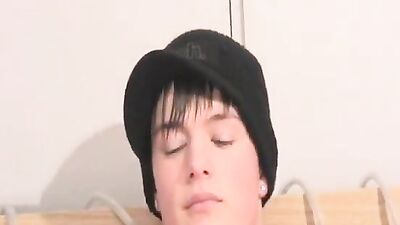 Wank Toy Boys Porn Shorts - Explosive Gay Sex with Toys!