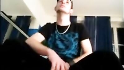 Gay Pleasure Tubes: Straight Boys Cum Fun!