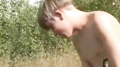 Four Nature Boys Twinks Bareback Porn