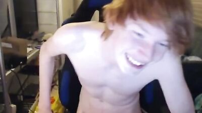 Redhead and Viking: A Webcam Sensation Returns!