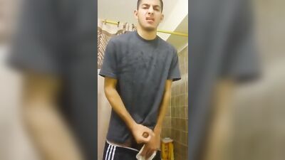 Gay Porn: Latino Twinks Explosive Cumshot!