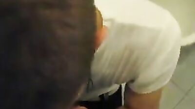 Toilet Public Outdoor Gay Porn Sex - Frische Luft Cruising Video