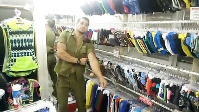 Israeli Muscle Combat Soldier Undresses Gay Tube: The Ultimate Battle Between Fitness and Sexiness!