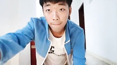 Young Asian Boy Porn Solo Gay Tube - Exploring New Heights!