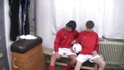 Gay Soccer Cuties Bareback Oral Porn - Suck and Fuck!