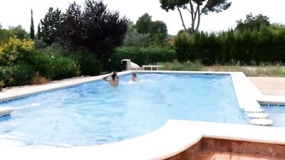 Gay Porn Villa Lads Pool Double-Penetration Cummer!