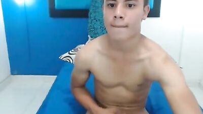 Young Latin Passion: Amateur Latino Solo Porn Cam