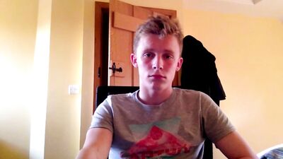 Gay Porn: Brit Boy Cums Hard for Your Gay Tube Pleasure!