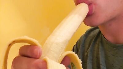 Banana Suck Cum Boys Porn: Fresh and Delicious Lust