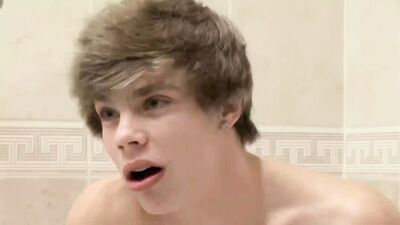 Twinks Delight: A Gay Porn Adventure!