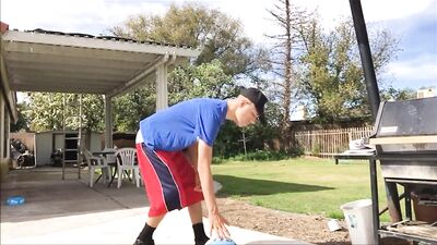 Sexy Bball Players Gay Yard Tube Fantasy: Perrys Musclebound Body Exposed!