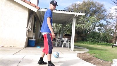 Sexy Bball Players Gay Yard Tube Fantasy: Perrys Musclebound Body Exposed!