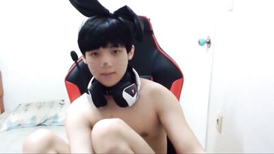 Ass Play: Asian Amateurs in Gay Porn