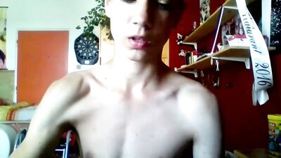 Cheeky Cheesecake Boys: Young and Hungry!