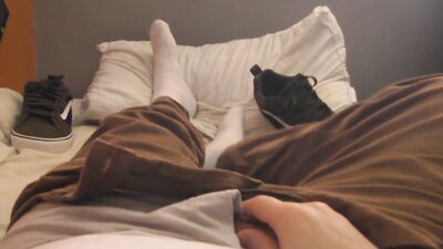 Solo Sock Wank - The Ultimate Gay Tube Experience!