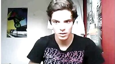 Gay Web-Cam Firsts: Amateur Solo Boys Porn!