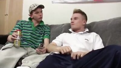 Gay Porn UK Cumpilation - Cum Shots Featuring hot British men in action-packed scenes!