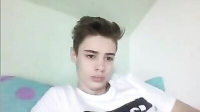 Hottie Jerks Big Cock: Amateur Gay Teen Porn Reignites!