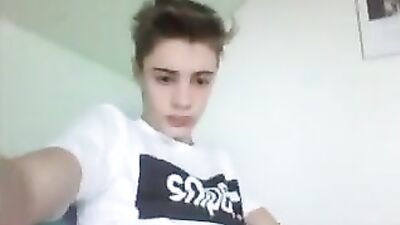 Hottie Jerks Big Cock: Amateur Gay Teen Porn Reignites!