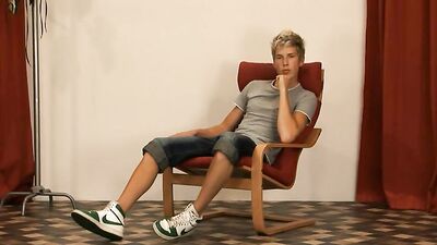 Handsome blonde beauties unleash their cum shots in the solo scene!